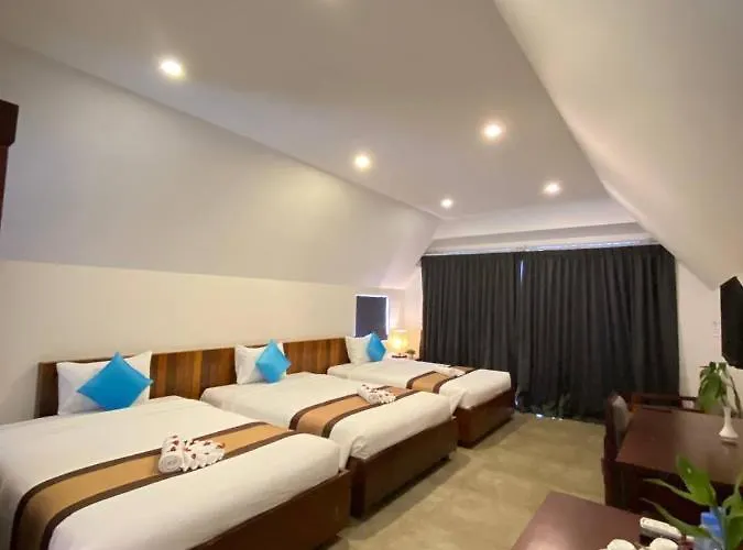 Angkor Style & 4*
